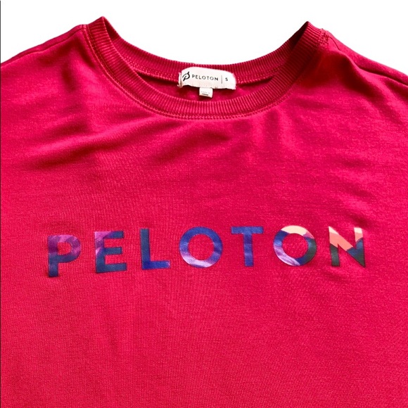 Peloton Red Modern Side Slit Weekender Sweatshirt Large - Picture 3 of 7